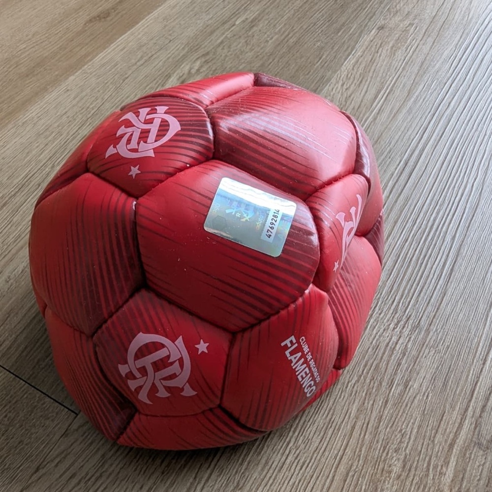 Authentic Club de Regatas do Flamengo Rio de Janeiro Mini Inflatable Soccer Ball